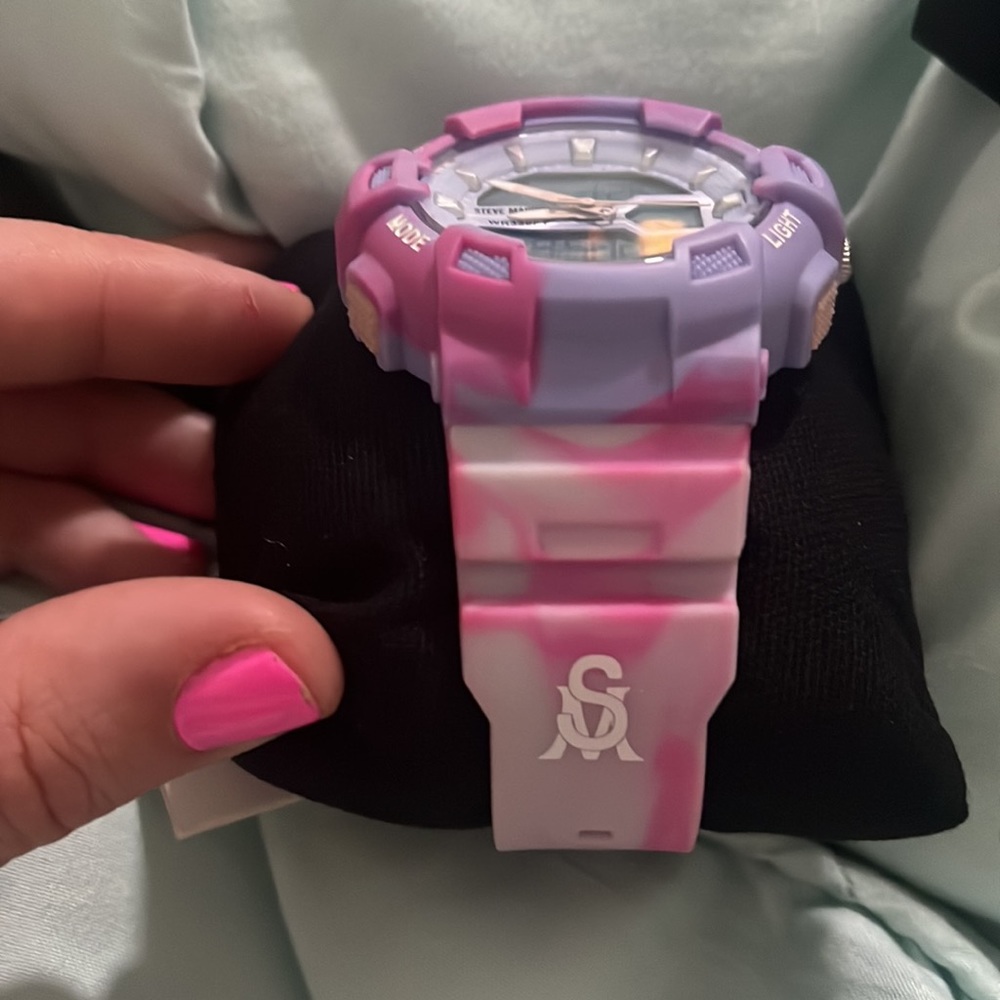 Steve Madden Watch - Picture 2 of 5